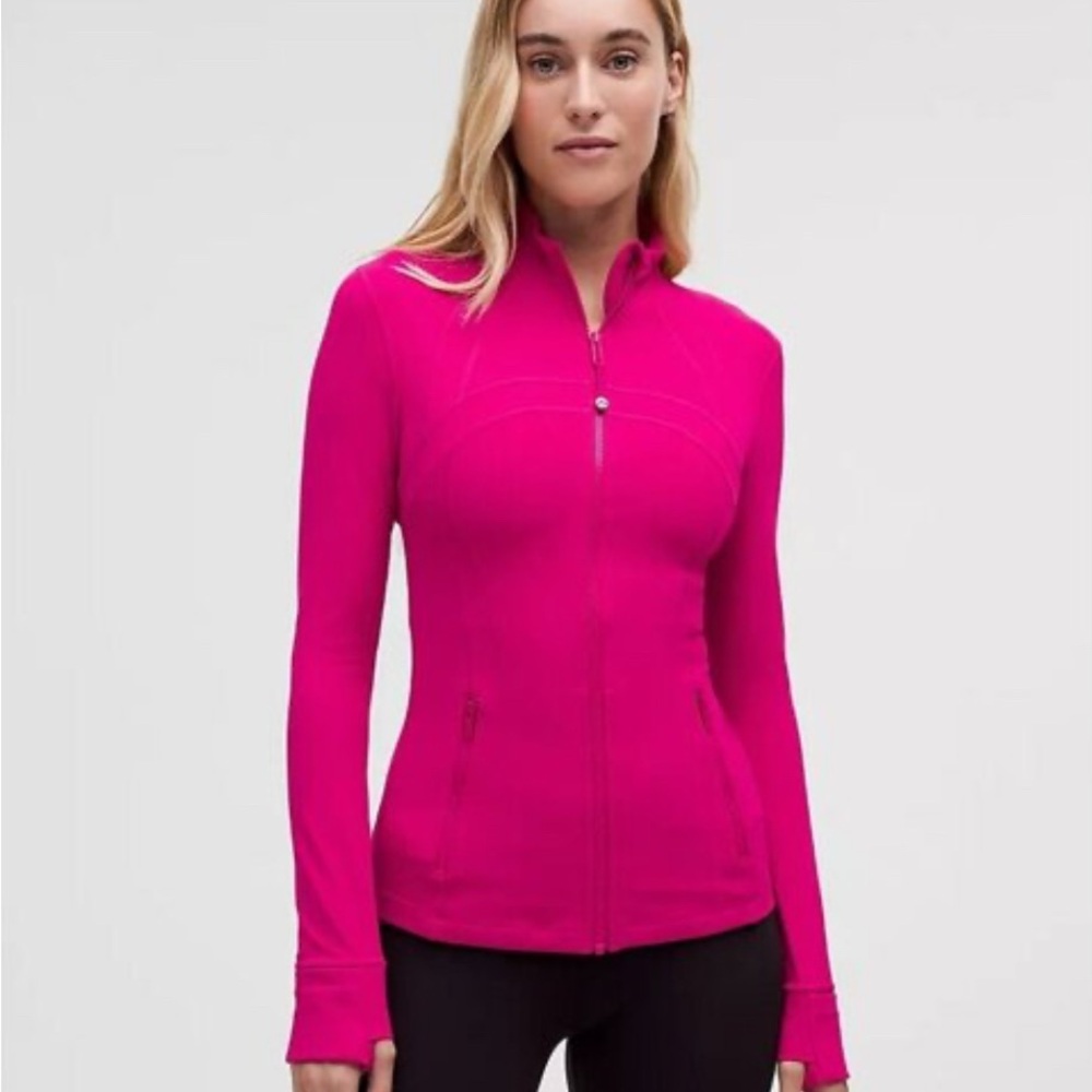 Lululemon Athletica Passionate Pink Utility Jacket with Fleece Material NEW